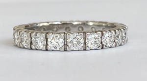 14 karaats witgouden alliance ring met diamanten ca. 2,00 crt kopen? Bied vanaf 1700!