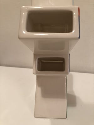 Plateelfabriek Schoonhoven N.V. - Vintage tulpenvaas en vier kleine schaaltjes kopen? Bied vanaf 15!