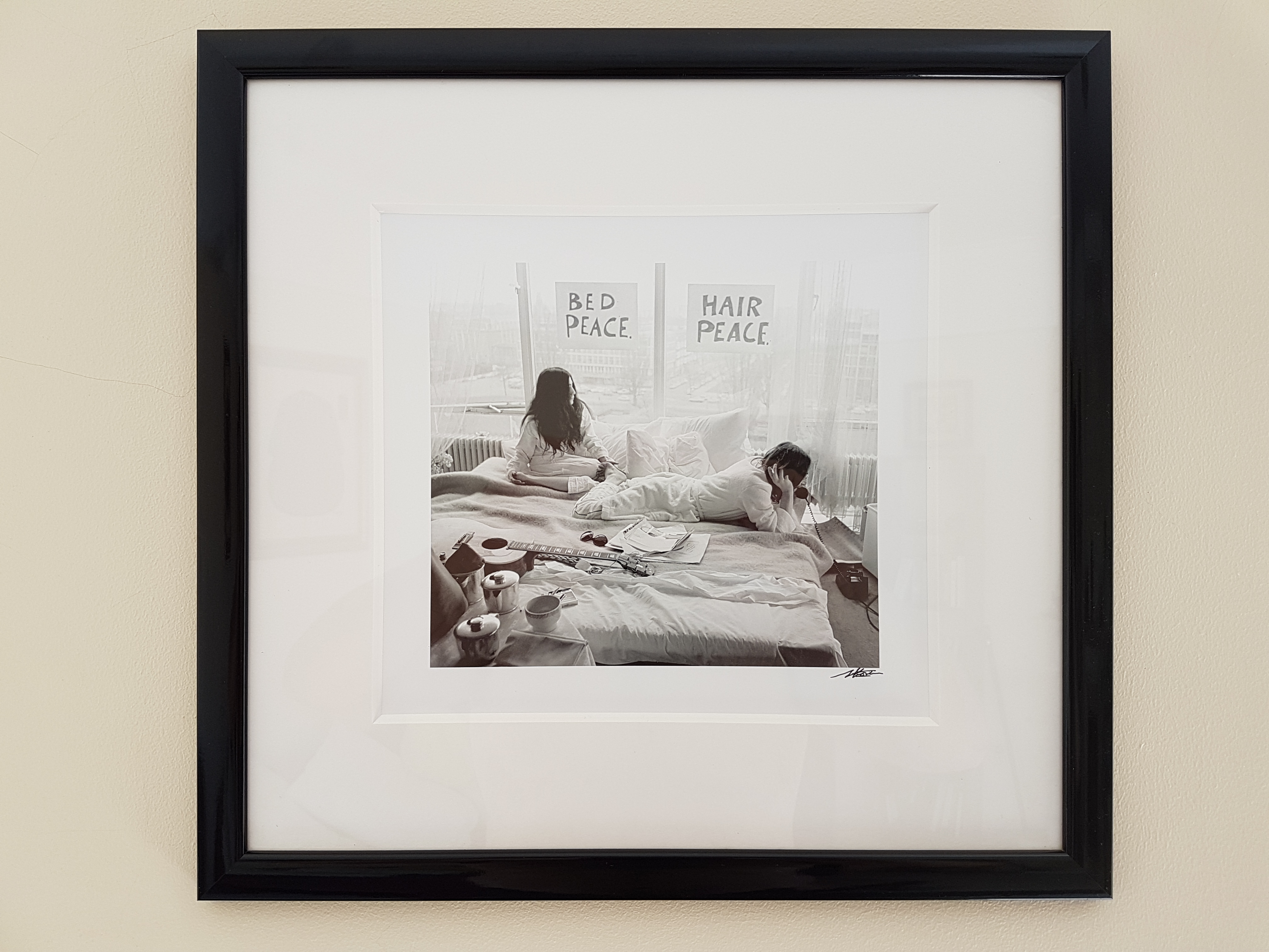 Nico Koster - John Lennon, Yoko Ono/ Hilton verkocht voor € 200!