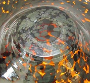 Niet of onleesbaar gesigneerd - Zeer grote art deco kunstglazen schaal in schilpad motief kopen? Bied vanaf 10!