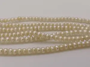 Vintage zes-strengs zoetwaterparel choker ketting met gouden sluiting kopen? Bied vanaf 300!