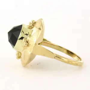 14k geel gouden ring bezet met granaat – 4.9 gram - ringmaat 16.5(52) kopen? Bied vanaf 360!