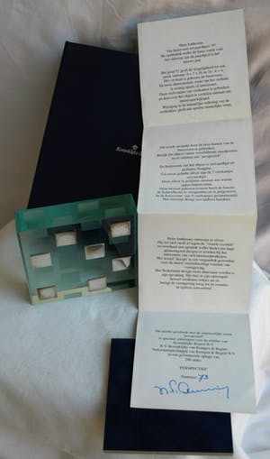 Koninklijke Van Kempen & Begeer - Zilver in floatglas , “Perspectief” – ontwerp: Hein Antheunis, 1997 kopen? Bied vanaf 1!