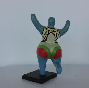 Niki de Saint-Phalle - Multiple van papier-maché, Figuur kaufen? Bieten Sie von 50!