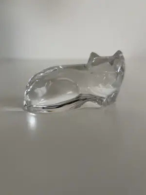 Val-Saint-Lambert - Een paar kristallen katten van Val Saint Lambert – model ontworpen door Katherine De Sousa. kopen? Bied vanaf 500!