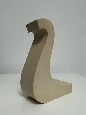 Hil Andringa - kunststof sculptuur | 'zonder titel' kopen? Bied vanaf 1!