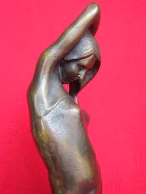 Brons (Onbekend) - Toilet maken. verkocht voor € 160!