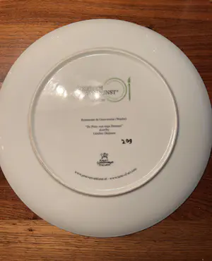 Gerdine Duijsens-Kroezen - Porseleinen borden (2x) - De prins van mijn dromen, D=31,5 cm kopen? Bied vanaf 70!