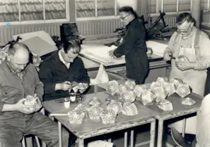 Maurits Cornelis Escher - Icosaeder (Icosahedron) VERBLIFA compleet met bodem kopen? Bied vanaf 1250!