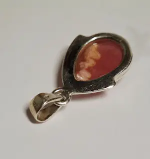 Nieuwe zilveren hanger met red stone Jaspis kopen? Bied vanaf 45!