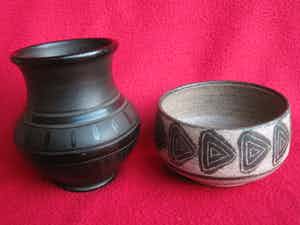 Niet of onleesbaar gesigneerd - Han Cornelissens en Bucchero aardewerk verkocht voor € 1!