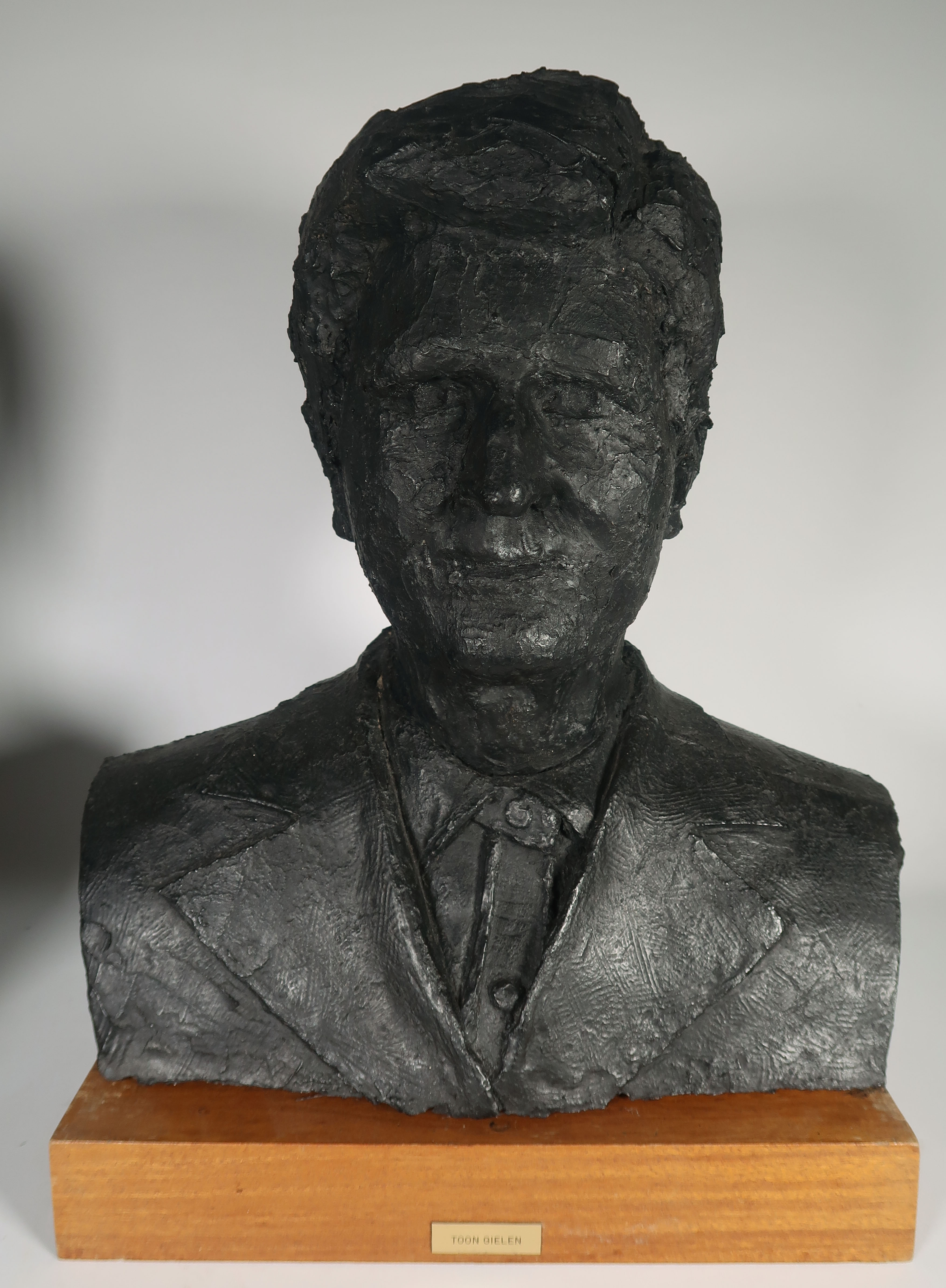 Toon Gielen - Polyester en hout, Koppel kopen? Bied vanaf 1!