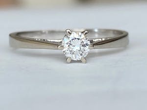 18 karaat witgouden ring met diamant ca  0.23 ct kopen? Bied vanaf 350!