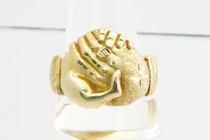 23- Forse en massief 18Kt geel gouden Surinaamse vriendschapsring - mooi bewerkt kopen? Bied vanaf 850!