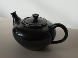 Niet of onleesbaar gesigneerd - Art deco Potterie Theeserviesje kopen? Bied vanaf 1!