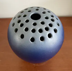 Peter Selhorst - Kunstaardewerken bloemsteker kopen? Bied vanaf 10!