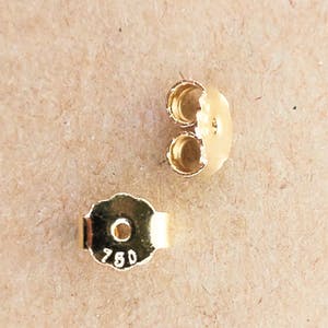 0.62 ct Diamond Solitaire Earrings kopen? Bied vanaf 450!