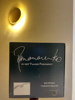 Panamarenko - Bouwdoos 'Vliegend Eiland' kopen? Bied vanaf 1500!