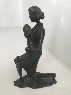 Corry Ammerlaan - Sculptuur “ Moeder en kind “ kopen? Bied vanaf 35!