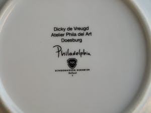 Plateelfabriek Schoonhoven N.V. - 4 Porseleinen bordjes + 1 kopje - Philadelphia kopen? Bied vanaf 1!