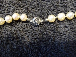 parelketting met 14krt witgoud slotje (60 cm) kopen? Bied vanaf 65!