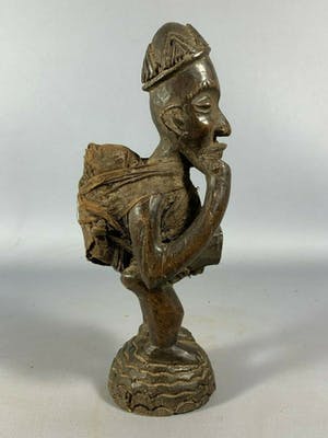 Bakongo - 200723 - Old Tribal used African Bakongo protection figure - Congo. kopen? Bied vanaf 75!