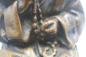 Niet of onleesbaar gesigneerd - Zeldzame Gipsstenen Zittende Monnink op Rots (Begin 16e eeuw) kopen? Bied vanaf 1!