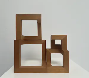 Hil Andringa - Houten sculptuur | 'zonder titel' kopen? Bied vanaf 1!