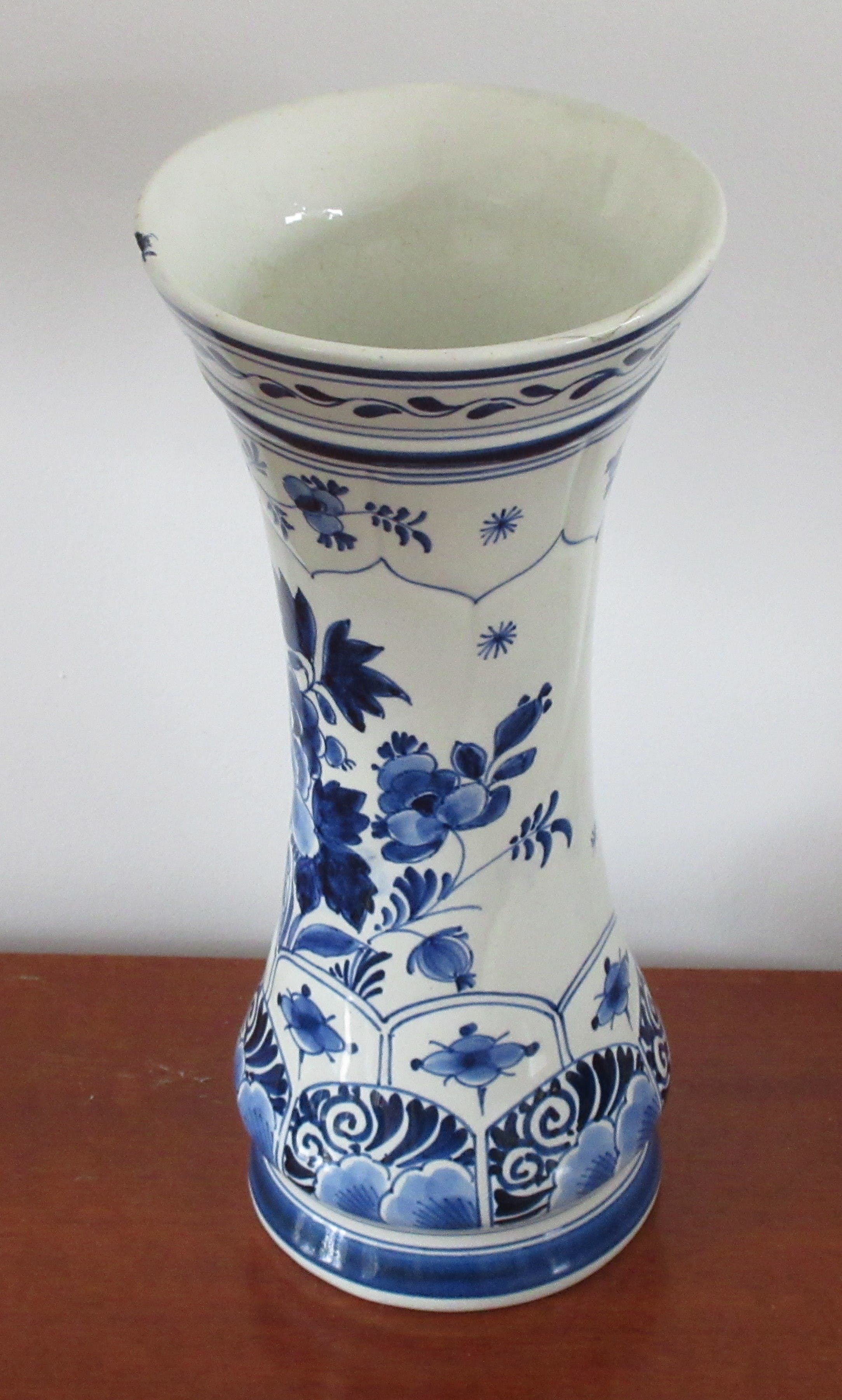 De Porceleyne Fles - Antieke Delftsblauwe vaas uit 1905 - Beschadigd kopen? Bied vanaf 1!
