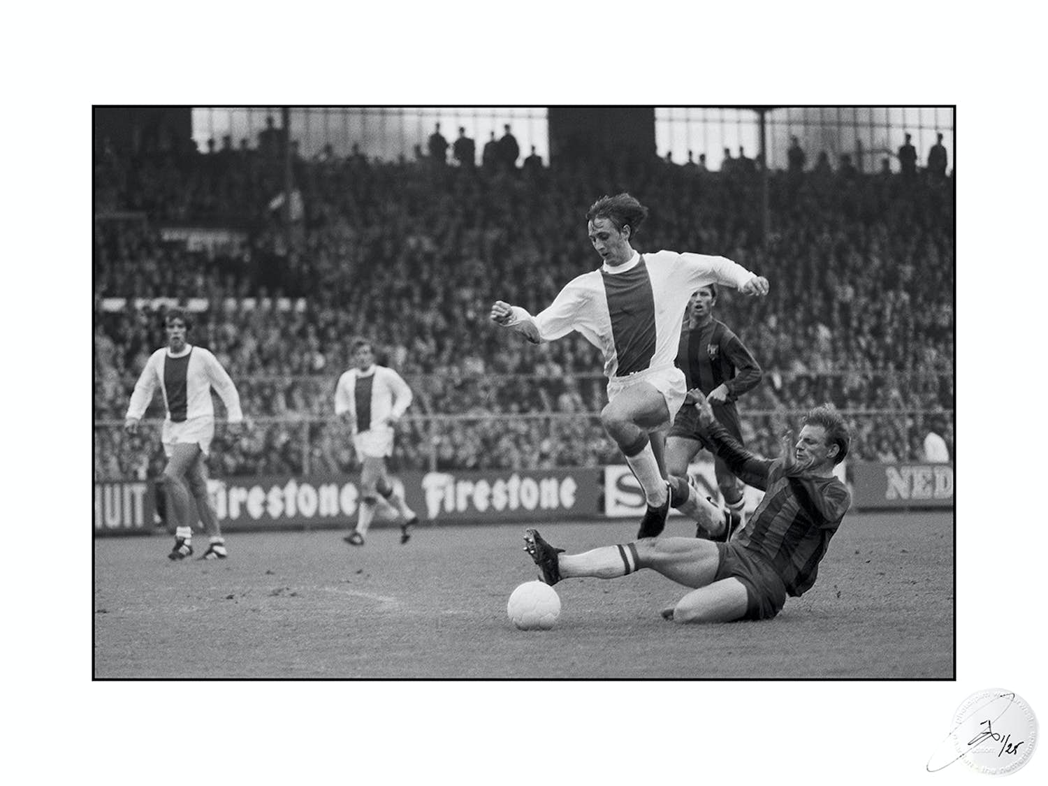 Pim Westerweel - Flying Johan Cruijff - Ajax-Haarlem 30-09-1969 (2-1) verkocht voor € 150!
