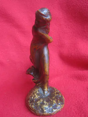 Leonildo Giannoni Chapelier - Jeune femme dans le vent. kopen? Bied vanaf 50!