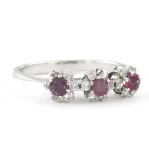 18k witgouden ring met robijn en diamant 0.25ct - rm 19(60) kopen? Bied vanaf 280!