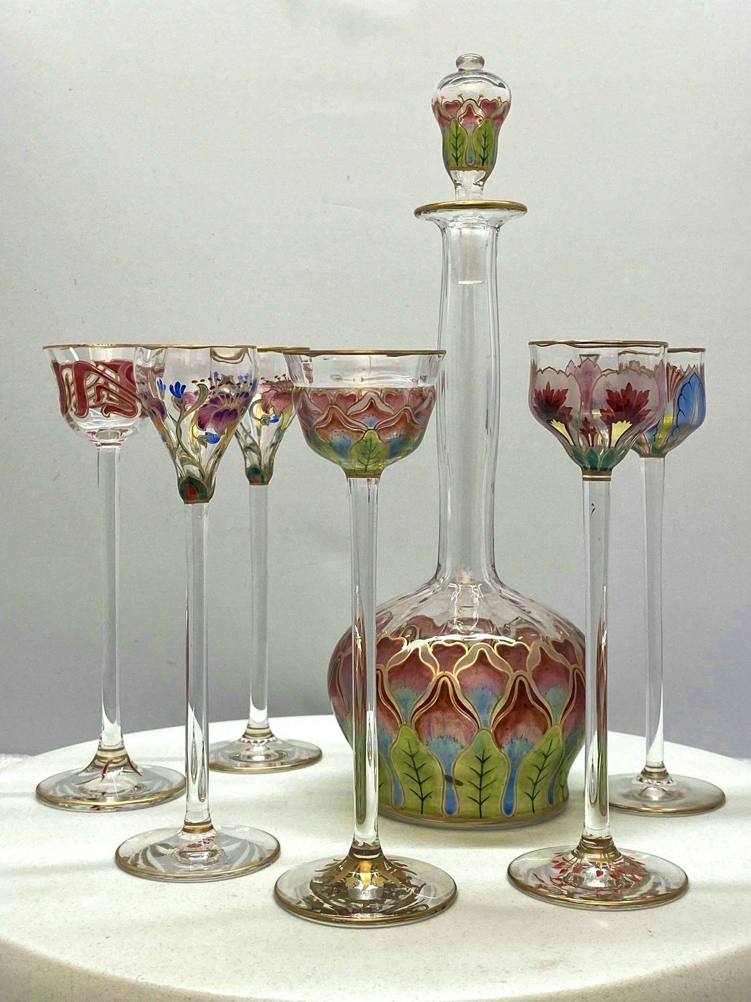 Theresienthal Crystal Factory - Glazen Jugendstil karaf met 6 likeurglaasjes kopen? Bied vanaf 1000!