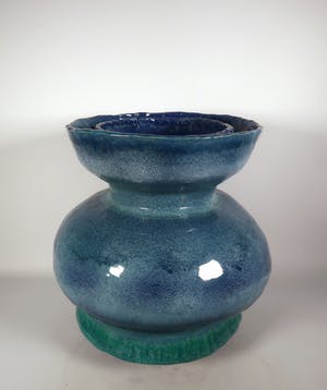 Peter von Hartsvelt Müller - Aardewerk, Blauwe vaas met dubbele rand (Groot) kopen? Bied vanaf 35!