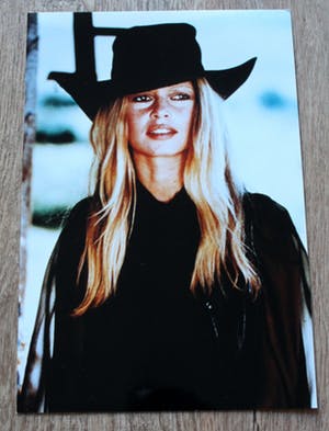 Niet of onleesbaar gesigneerd - Brigitte Bardot kopen? Bied vanaf 10!
