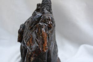 Niet of onleesbaar gesigneerd - Zeer Fraai uitgevoerde Stenen(Mineraal) Kunstenaars Paarden Sculptuur kopen? Bied vanaf 1!