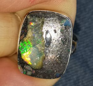 Niet of onleesbaar gesigneerd - Zilveren ring met Ethiopische opaal kopen? Bied vanaf 10!