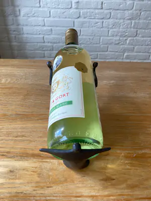 Corry Ammerlaan - Wijnfleshouder - Brons beeld - 80/90ies kopen? Bied vanaf 65!