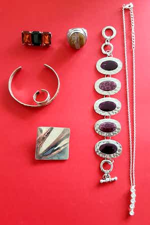 Antiek sieraden x 7 stuks verkocht voor € 1!