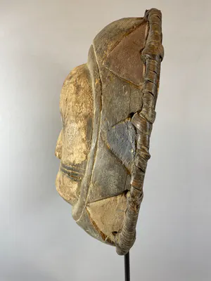 Eket - African Mask from the EKET People - Liberia. kopen? Bied vanaf 45!