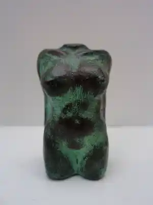 Aat Veldhoen - kleine torso in brons verkauft für € 165!
