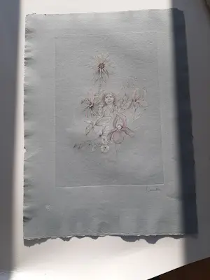 Leonor Fini - Ets, Titel, "Fillette aux fleurs" (Meisje met bloemen). kopen? Bied vanaf 45!