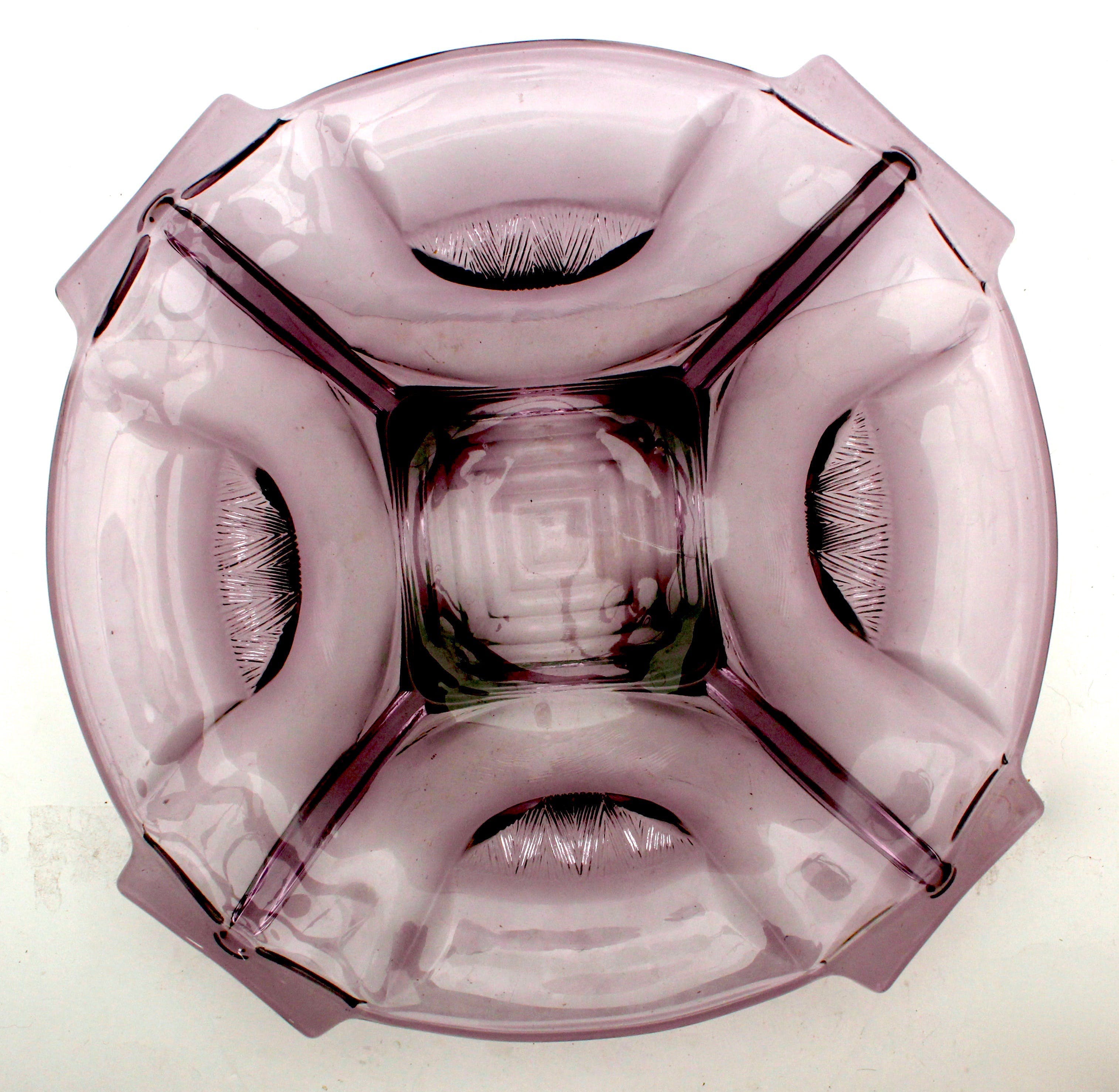 Walther glas - Grote paarse art deco schaal decor 'Sigrid' 1936 Ottendorf Duitsland kopen? Bied vanaf 14!