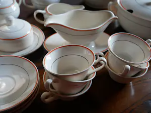 Firma Regout & Co - servies kopen? Bied vanaf 100!