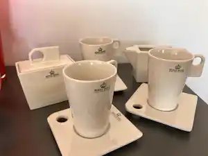 Royal Boch - Zeosen set 4 x kop en schotel met suikerpot en melkkannetje verkocht voor € 20!