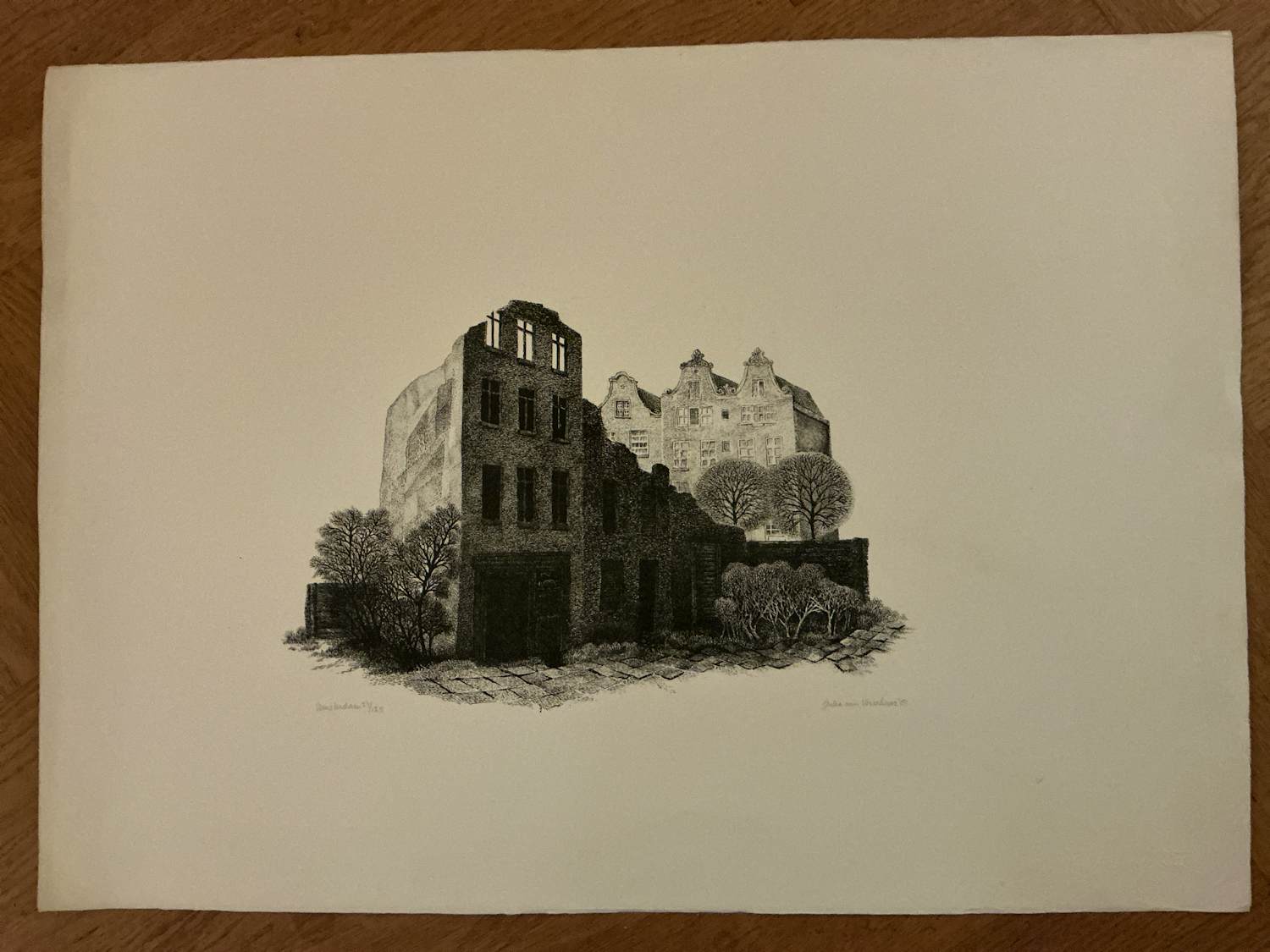 Julia van Verschuer - Amsterdam kopen? Bied vanaf 50!