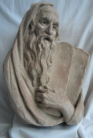 Niet of onleesbaar gesigneerd - Buste , aardewerk – Mozes en de tien geboden - gesigneerd - 1967 kopen? Bied vanaf 1!