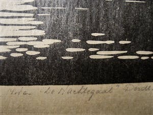 Niet of onleesbaar gesigneerd - Fraaie 1930 gesigneerde Houtsnede "Houtzaagmolen de Nagtegaal Dordrecht" kopen? Bied vanaf 1!