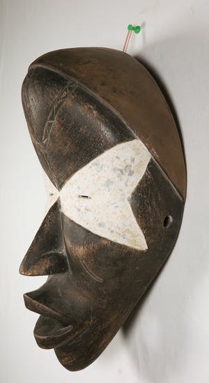 Dan - Houten masker met witte oogkleppen kopen? Bied vanaf 1!