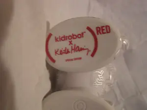 Keith Haring - Kidrobot 7in (Red) Special Edition kopen? Bied vanaf 90!